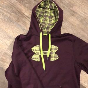 Men’s Under Armour hoodie size XL purple/green
